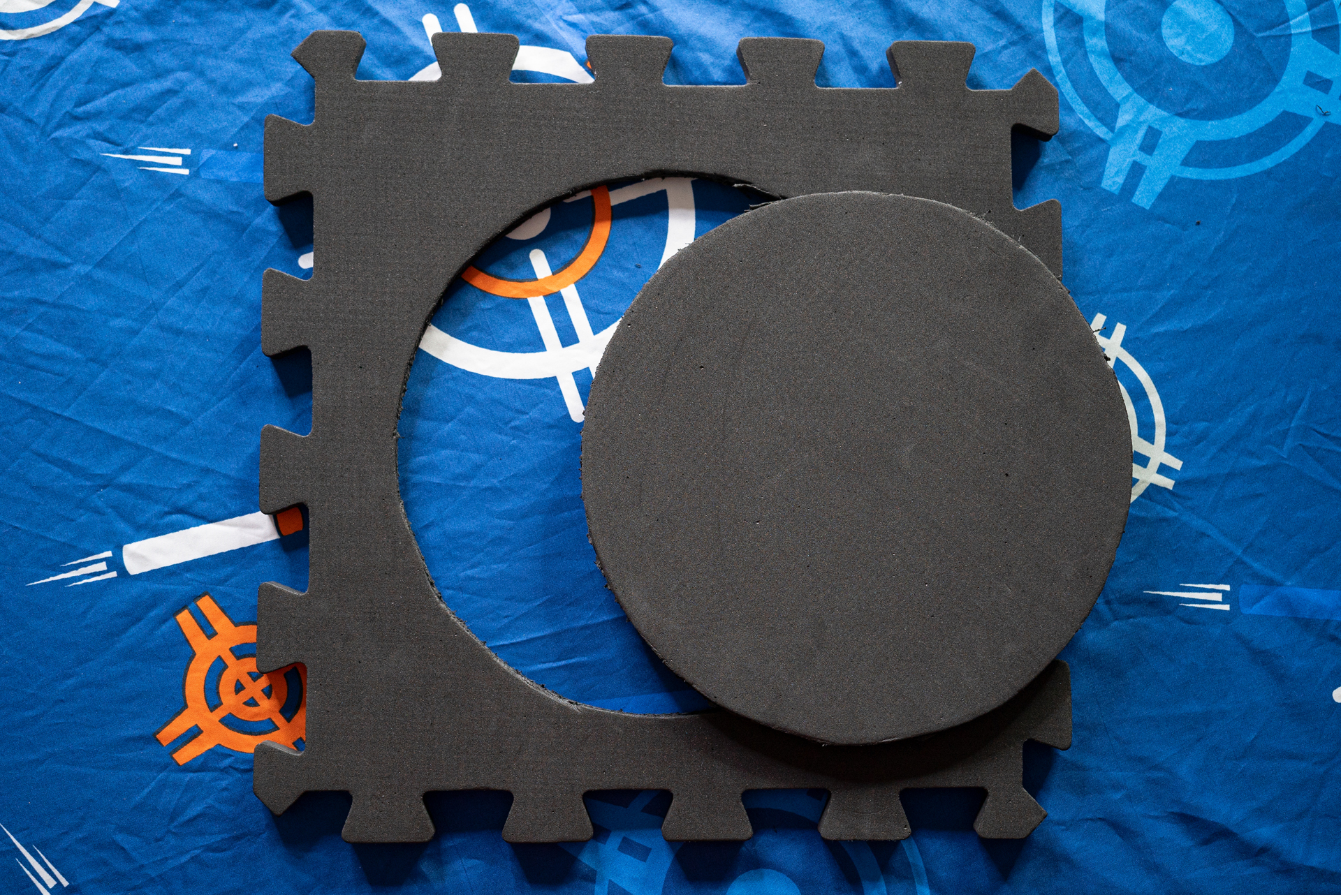 円形に切り抜ければ、メインの作業は完了