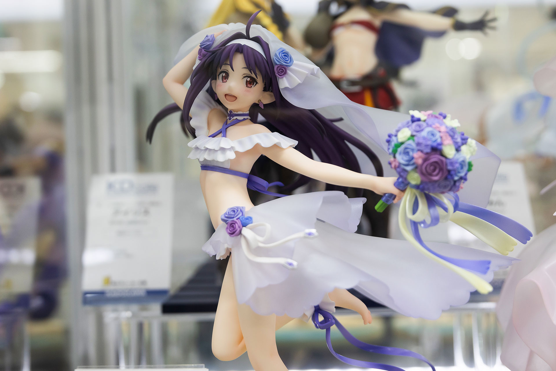 全体的に浮遊感のあるものが多いこともあってか、躍動感に溢れている。