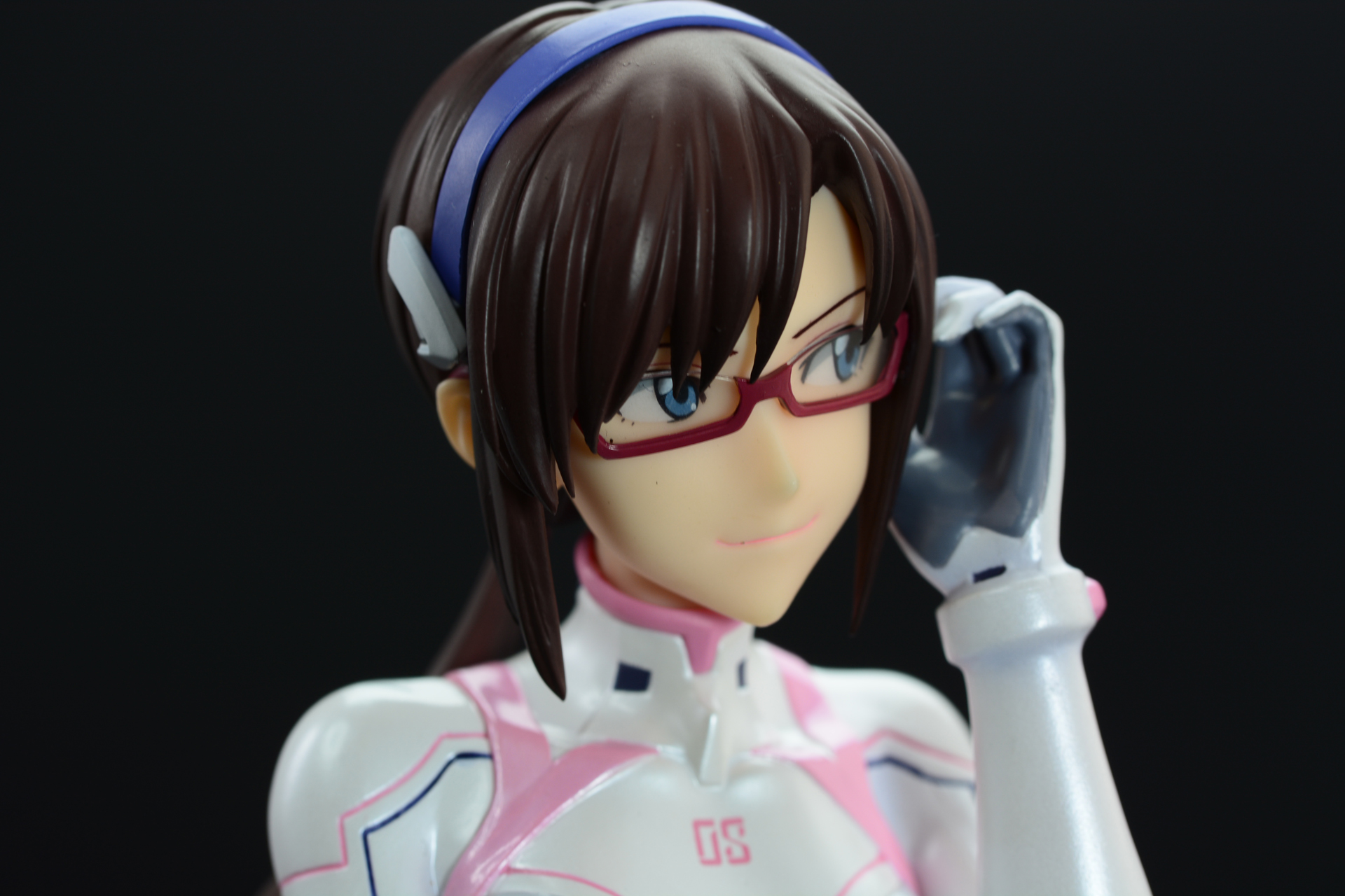 様々な角度から。光で眼鏡が反射するのも楽しい