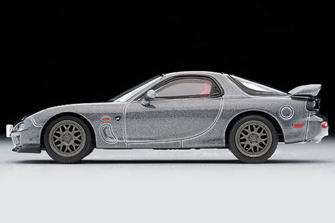 トミカリミテッドヴィンテージ NEO」シリーズよりRX-7の最終限定車