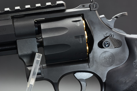 レビュー】モデルガン「S&W PERFORMANCE CENTER M&P R8 5inch HW