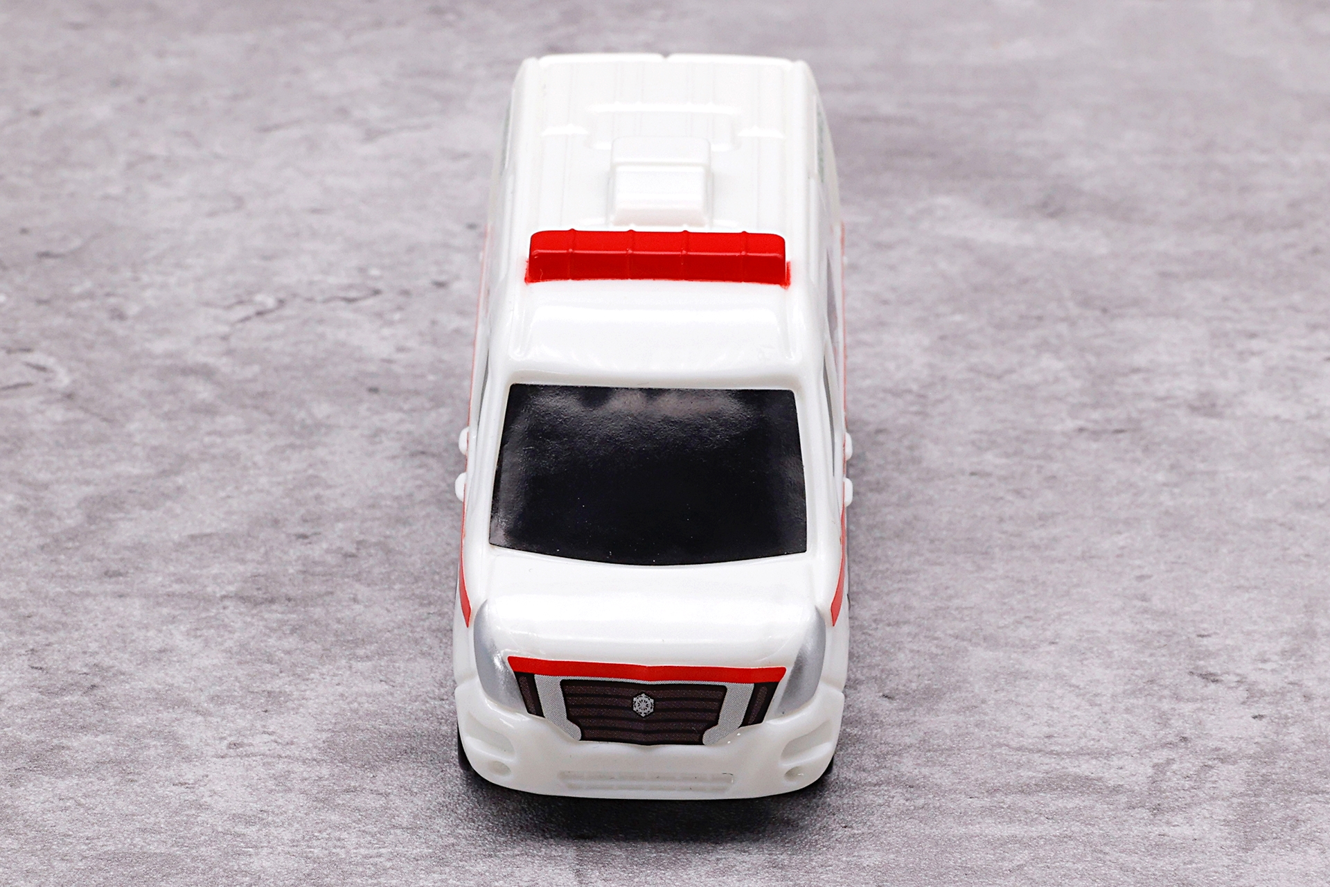 ミニカーとはいえ、貴重な車両が手に入るのは嬉しい気分だ