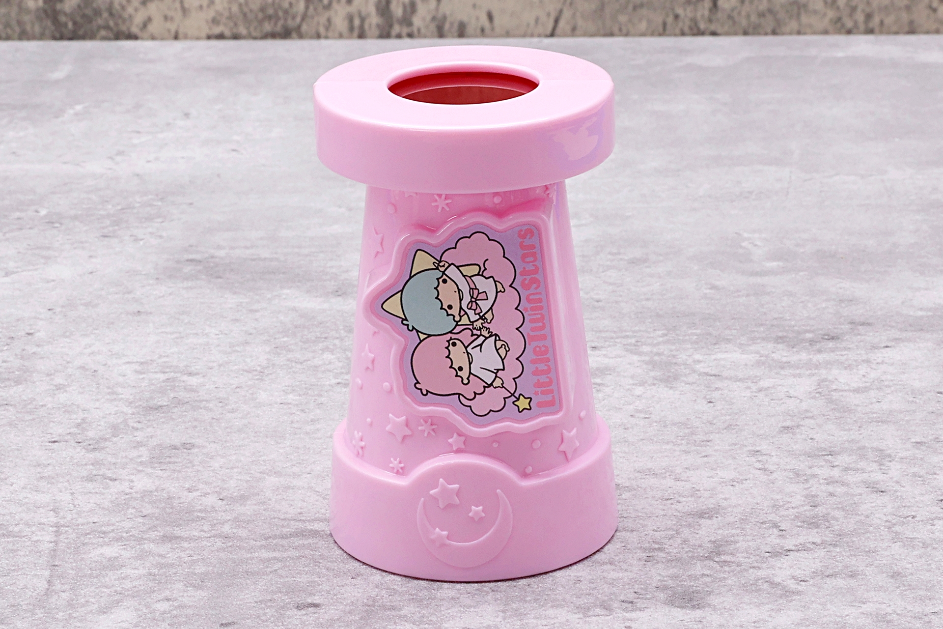 グッズとしてもかわいらしい出来の望遠鏡