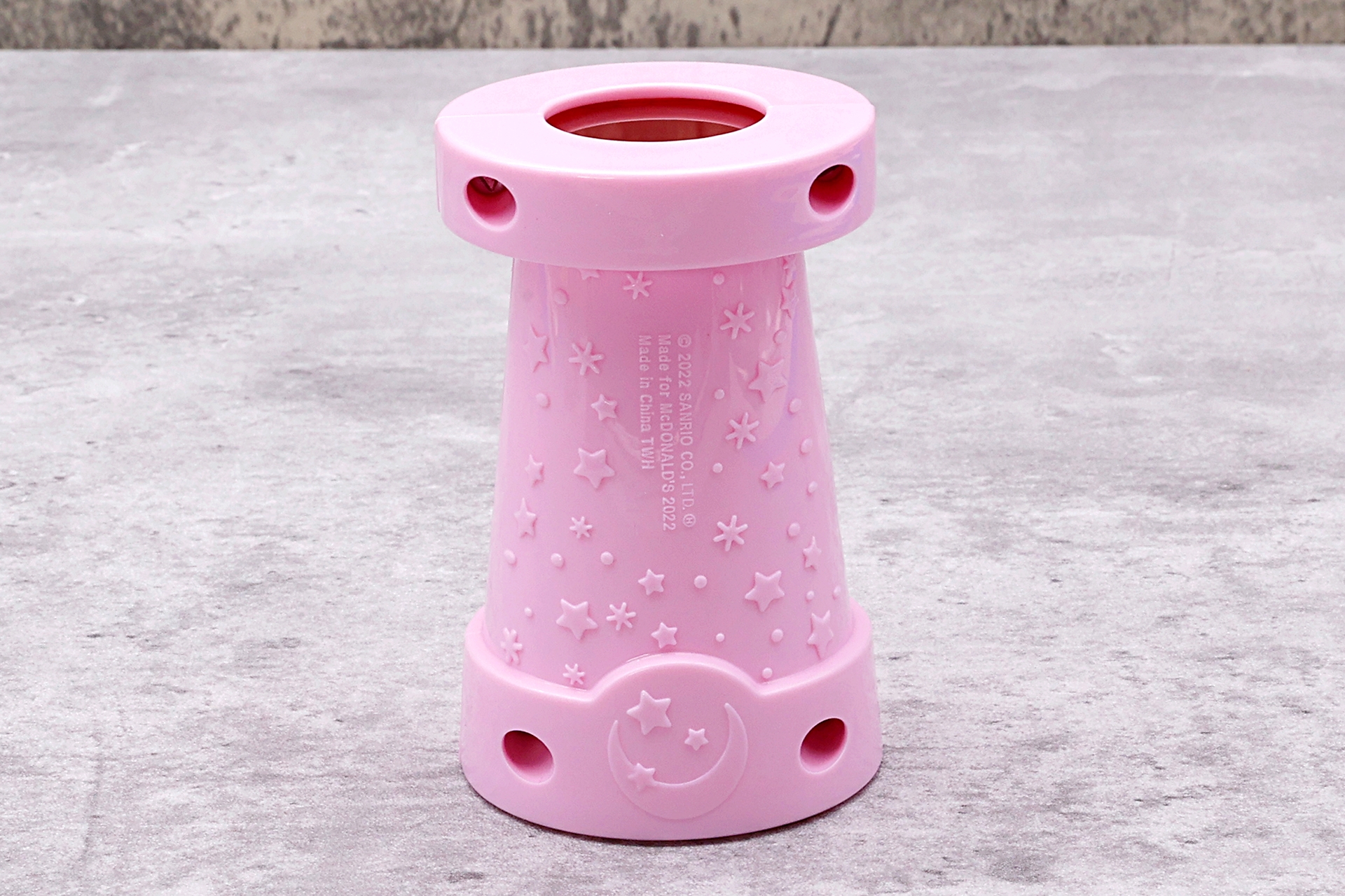 表面だけではなく、裏面側もしっかりと模様が付けられている