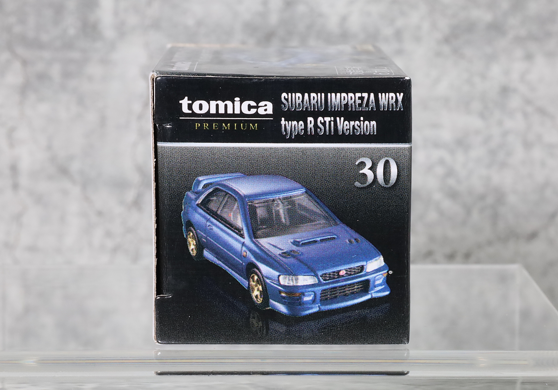 側面にもサンプル画像が印刷されている