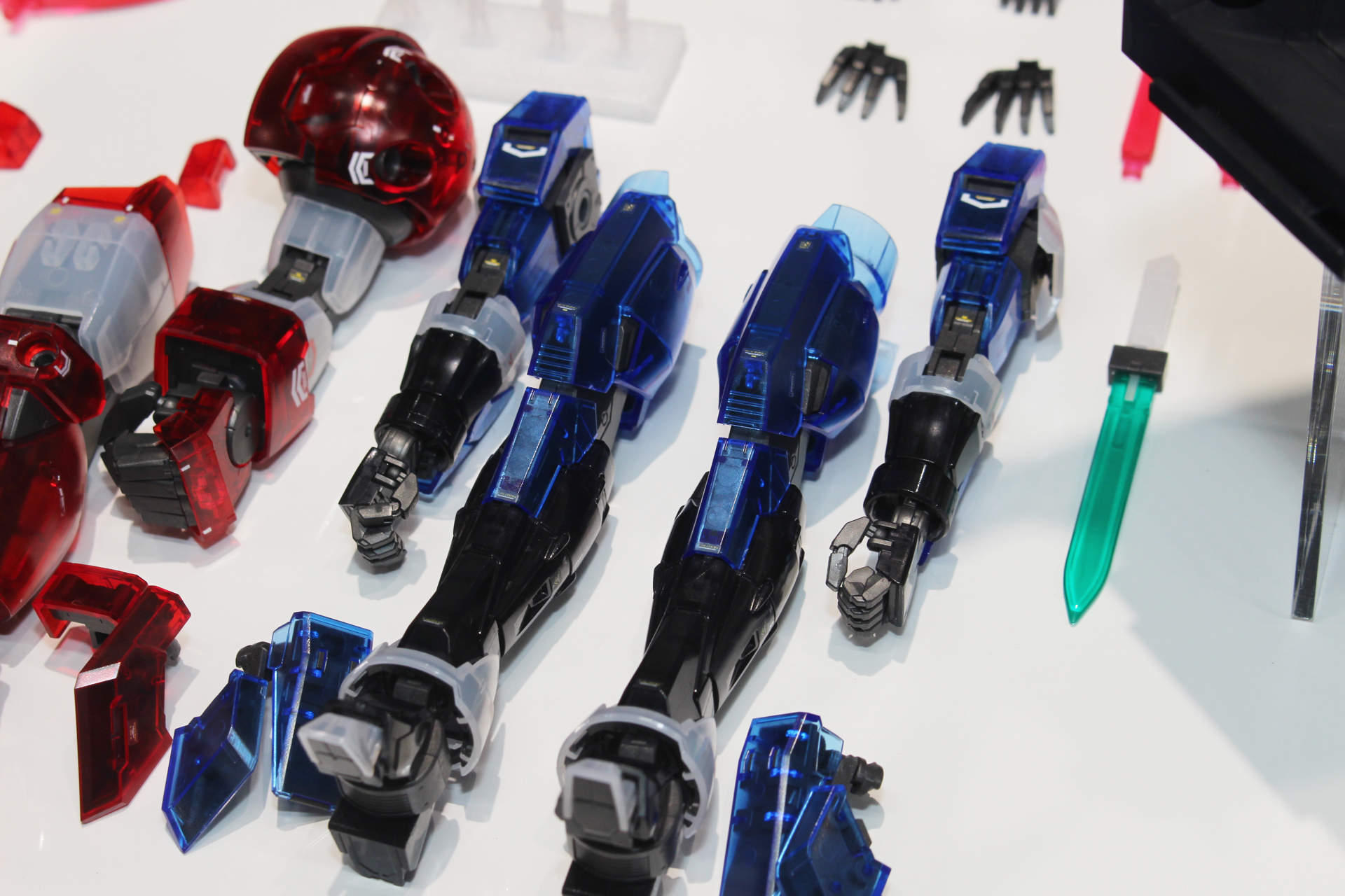 スパロー用のパーツ。通常版はそれぞれ別のキットとして発売された