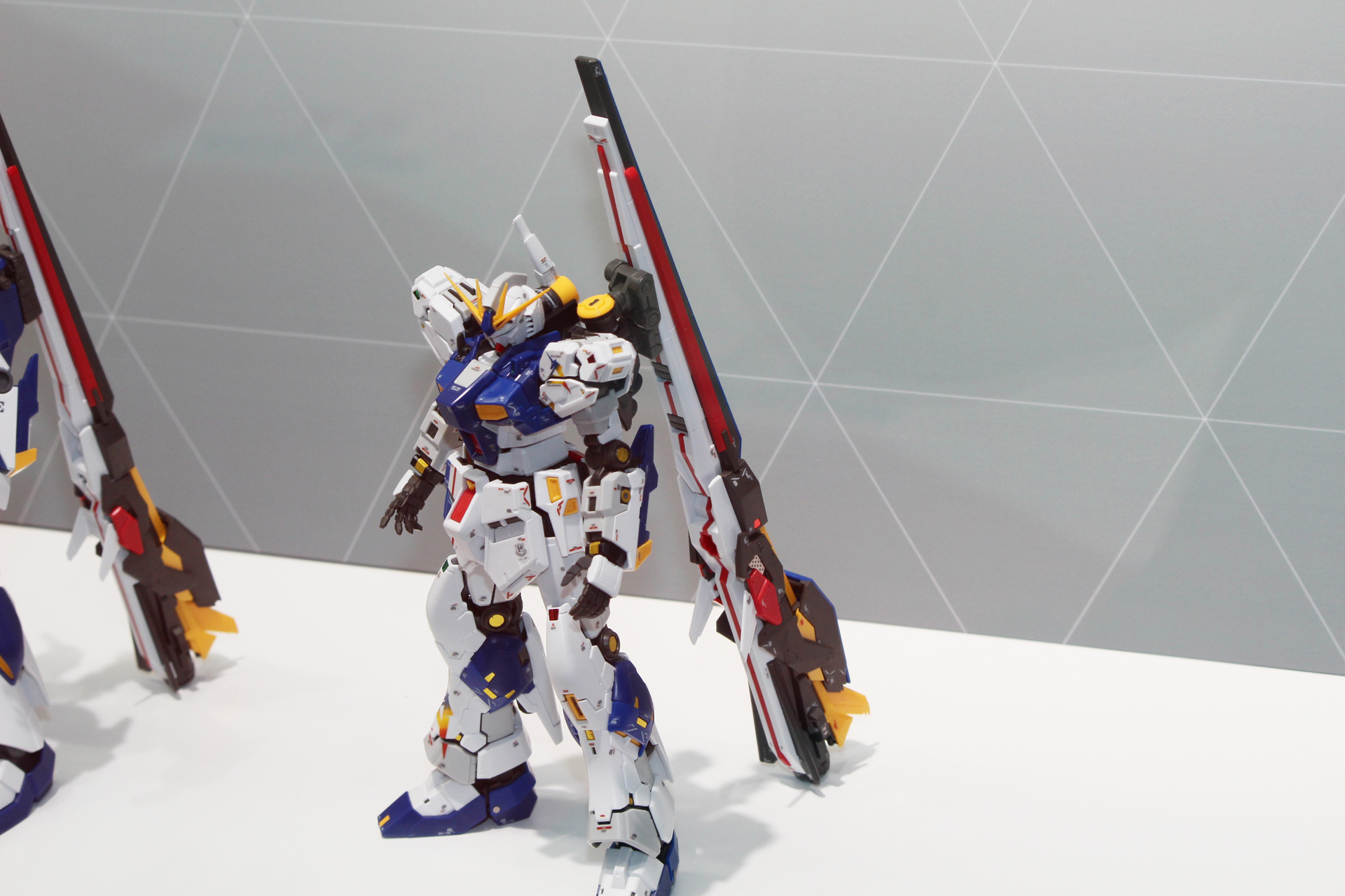 ディテールなどは立像に一番近い姿かもしれない