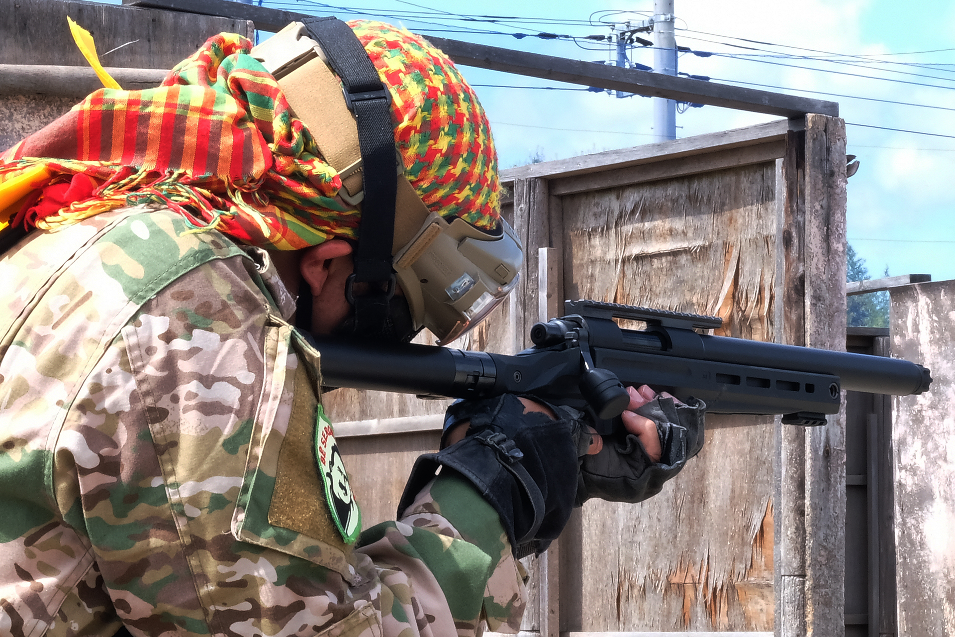 特に意識せずとも楽な射撃姿勢が取れる