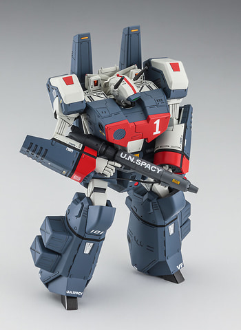マクロス」よりプラモデル「VF-1J アーマード バルキリー」再販分が