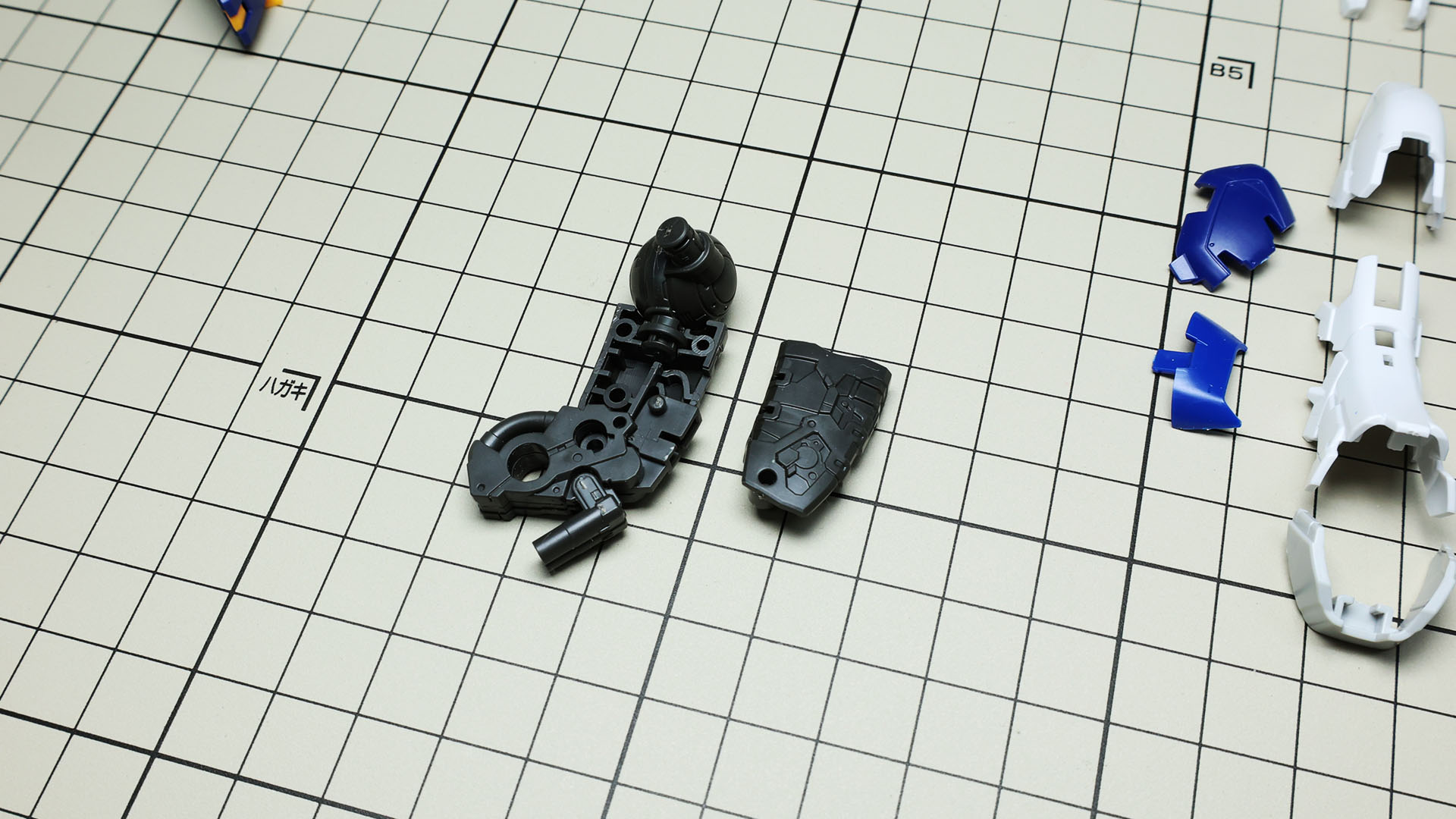 さらにシリンダーのパーツもあります