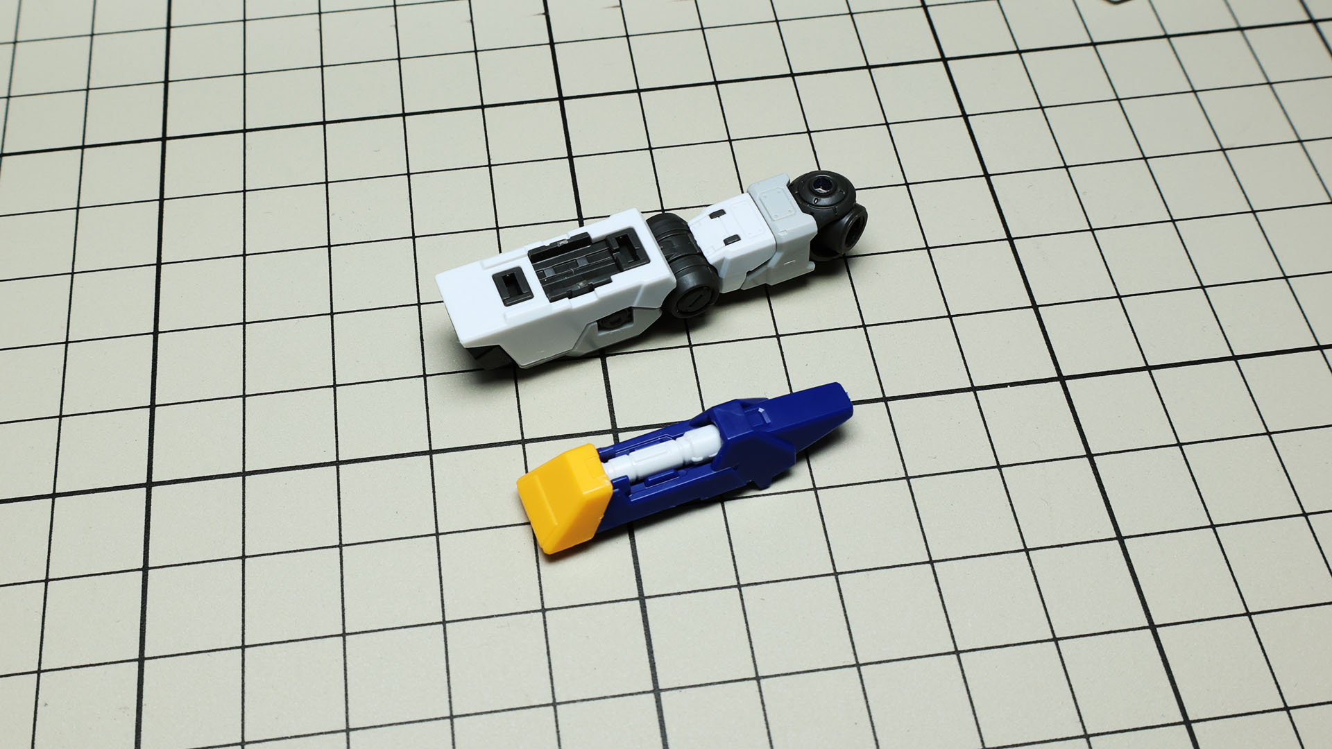 細かなパーツ割りで密度感が高まります