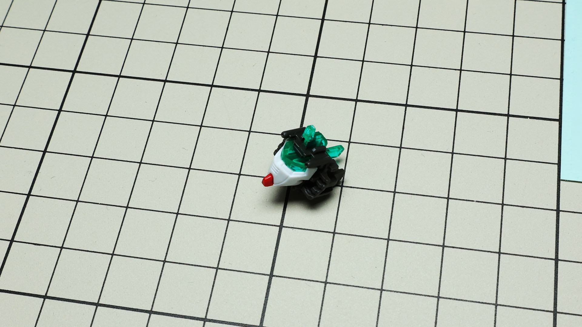 ひとまず“顔”を組み上げ……