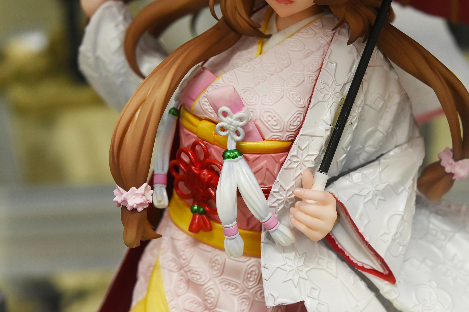 帯には細かい小物が付いており、作り込みが凄まじい