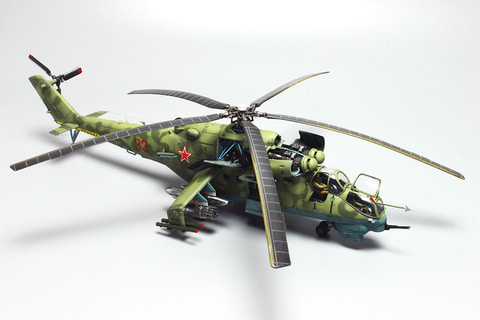 Mi-24 ヘリコプター 1/72 スケール Mil Mi 24 Hind D/E rosyjski model helikoptera skala 1:72