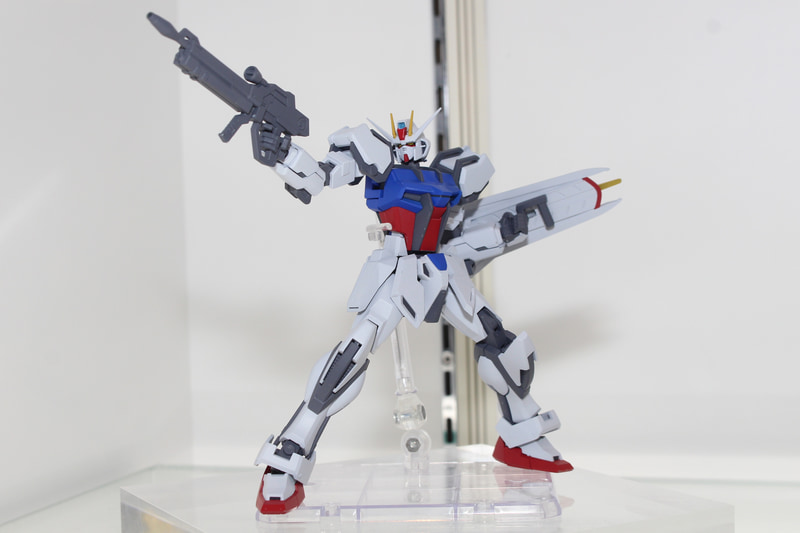 「ROBOT魂 ＜SIDE MS＞ GAT-X105 ストライクガンダム ver. A.N.I.M.E.」。9月発売予定。価格は4,950円（税込）