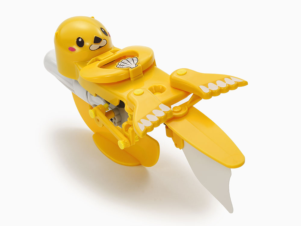 「泳ぐラッコ工作セット」、6月発売予定