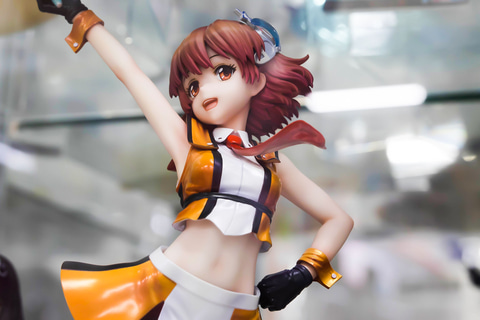 ULTRAMAN 佐山レナ 科特隊風アイドルルック 【フィギュア】[キューズQ] 中古】(本体B+/箱B)ULTRAMAN 佐山レナ 科特隊風アイドルルック 1