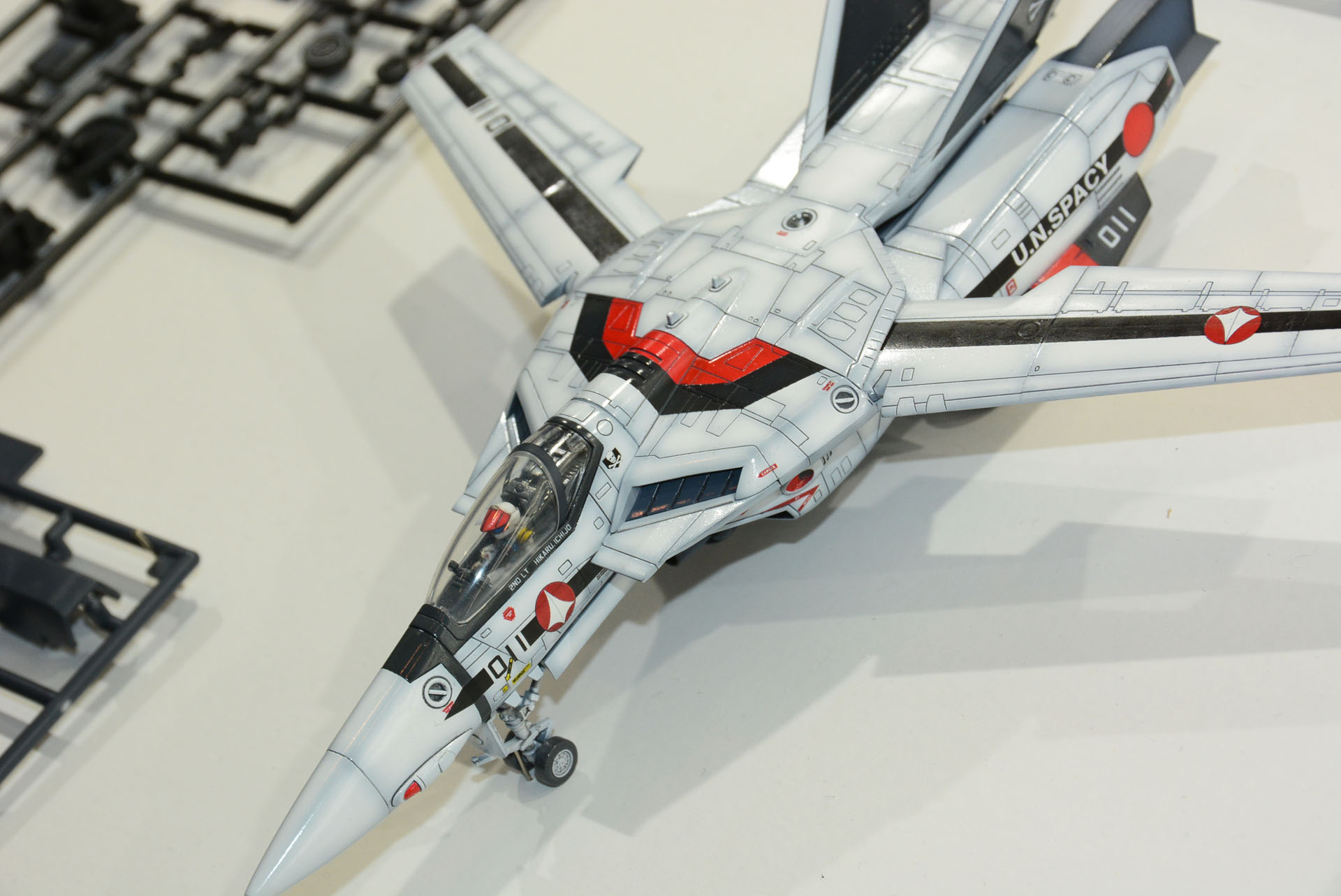 パネルラインの表現など、墨入れを行なうことでディテールが楽しめる