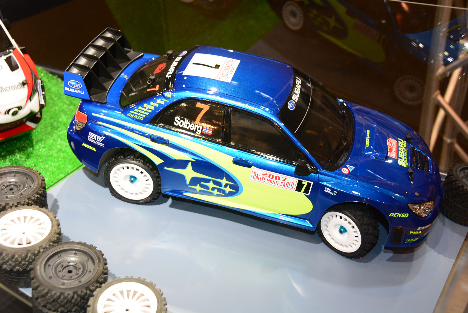 ラリーカーのボディを乗せ、走り込む楽しさを持ったシャーシだ