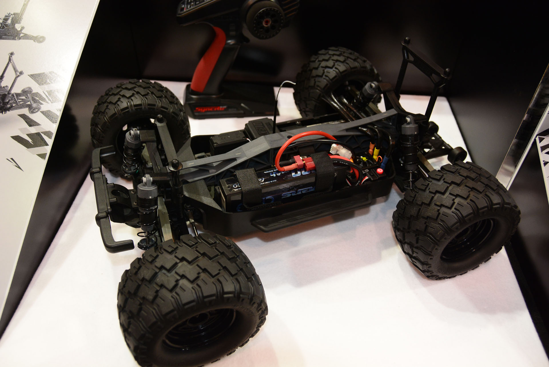 パワフルな走りを実現させるガッチリとしたシャーシ