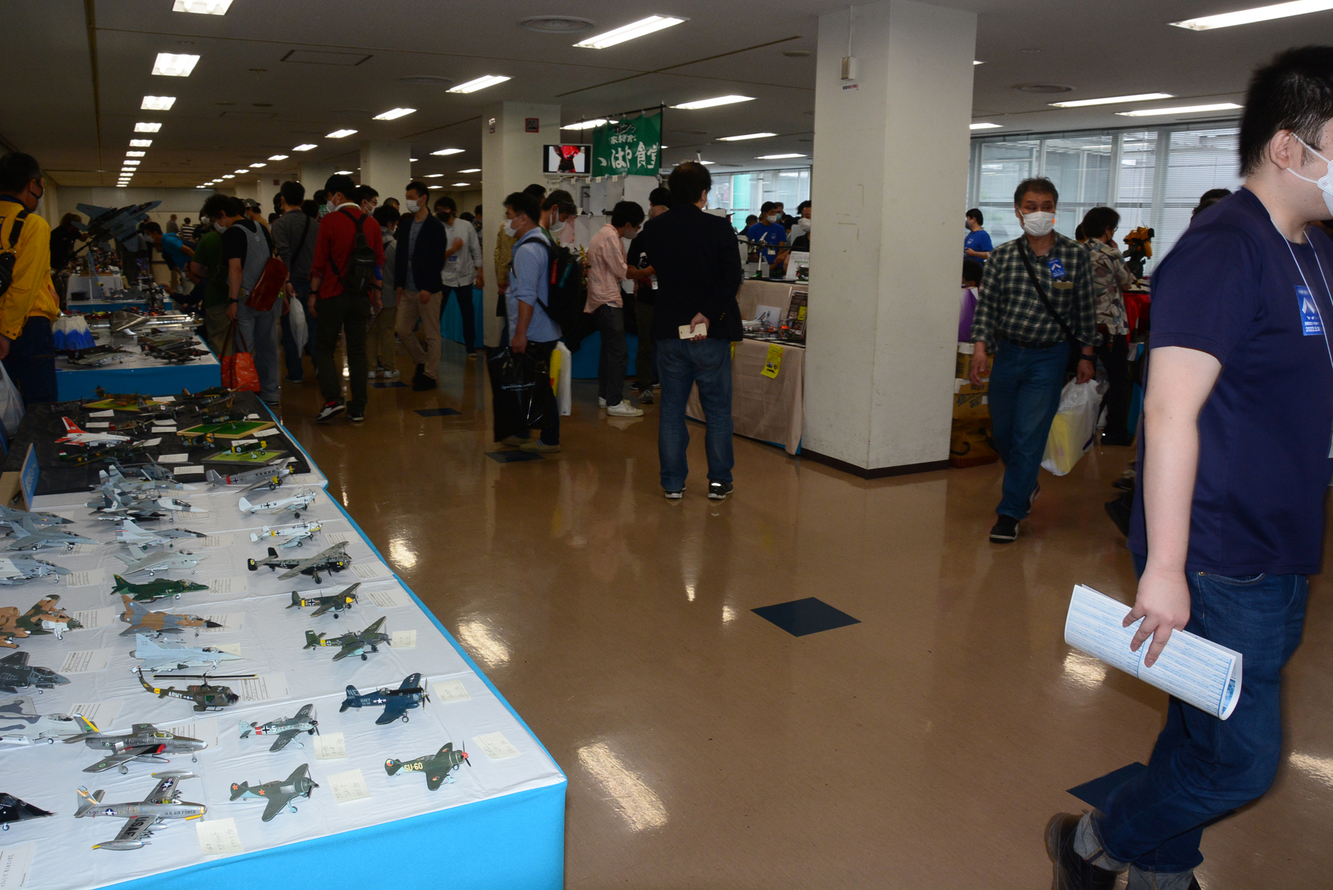 西館2階のスペースでも力作がたっぷり展示されている