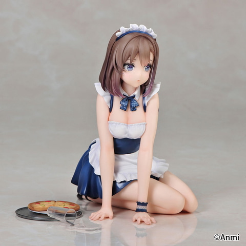メイド服に儚げな表情がキュート。「Anmi 灰色アヒルの子メイド
