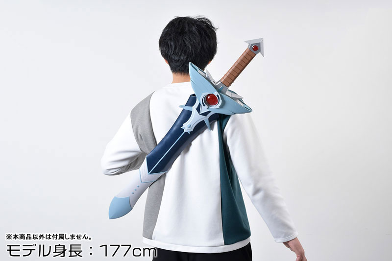 剣としては小ぶりなのも劇中同様