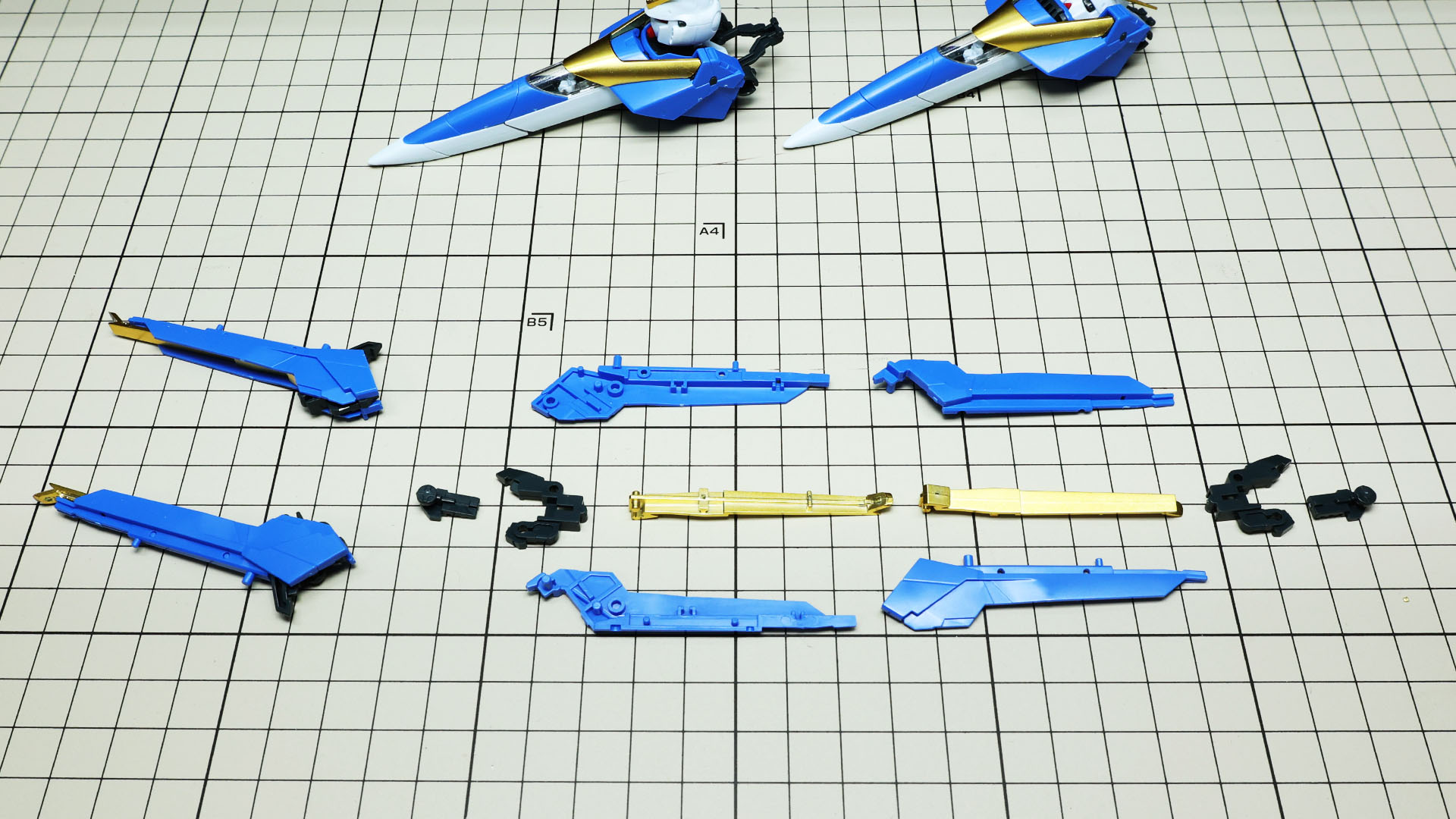 ミノフスキー・ドライブを組み立てます。パーツ数は少ないですね