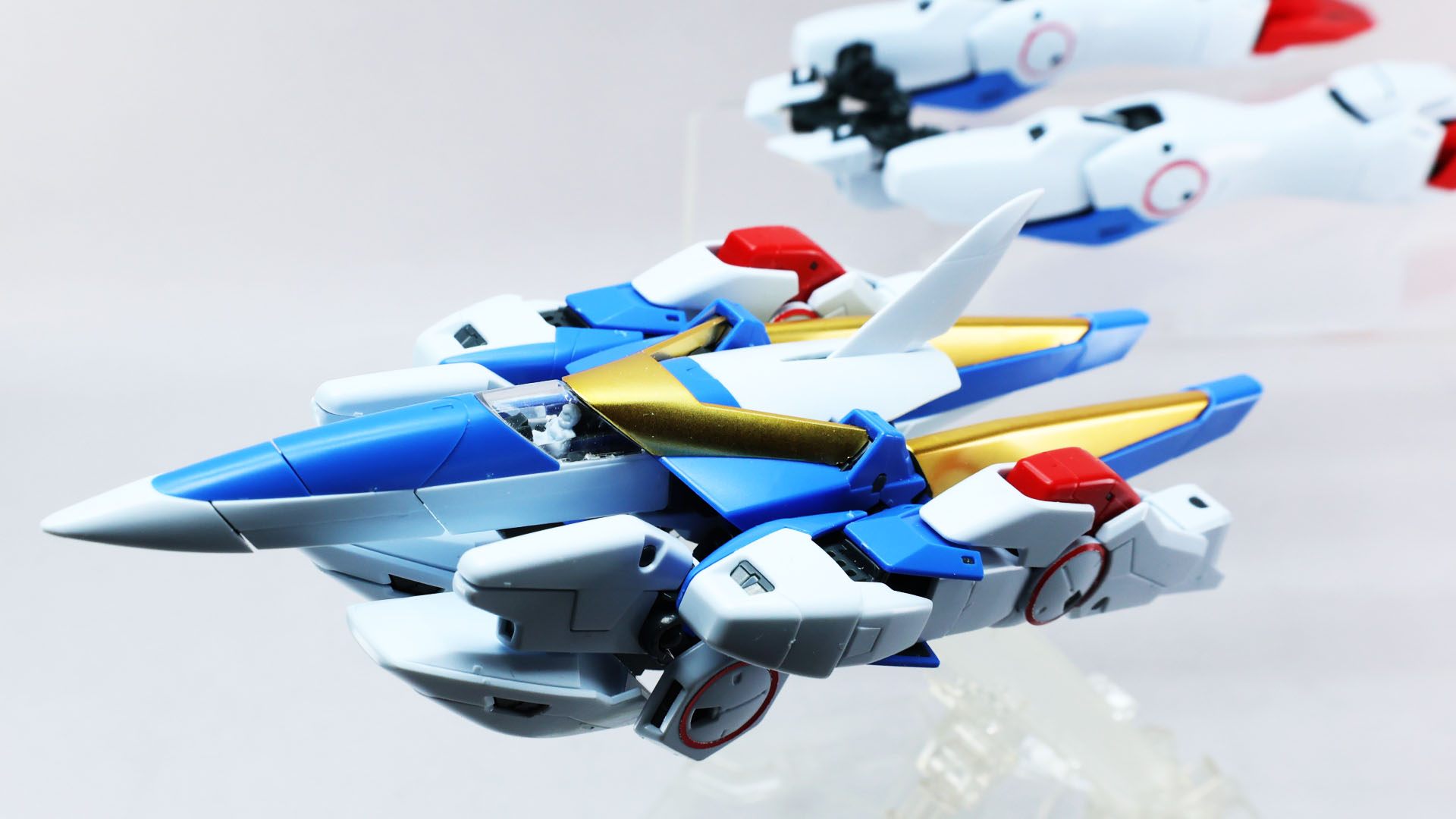 パイロットも塗り分けられるとリアリティが増しそう！