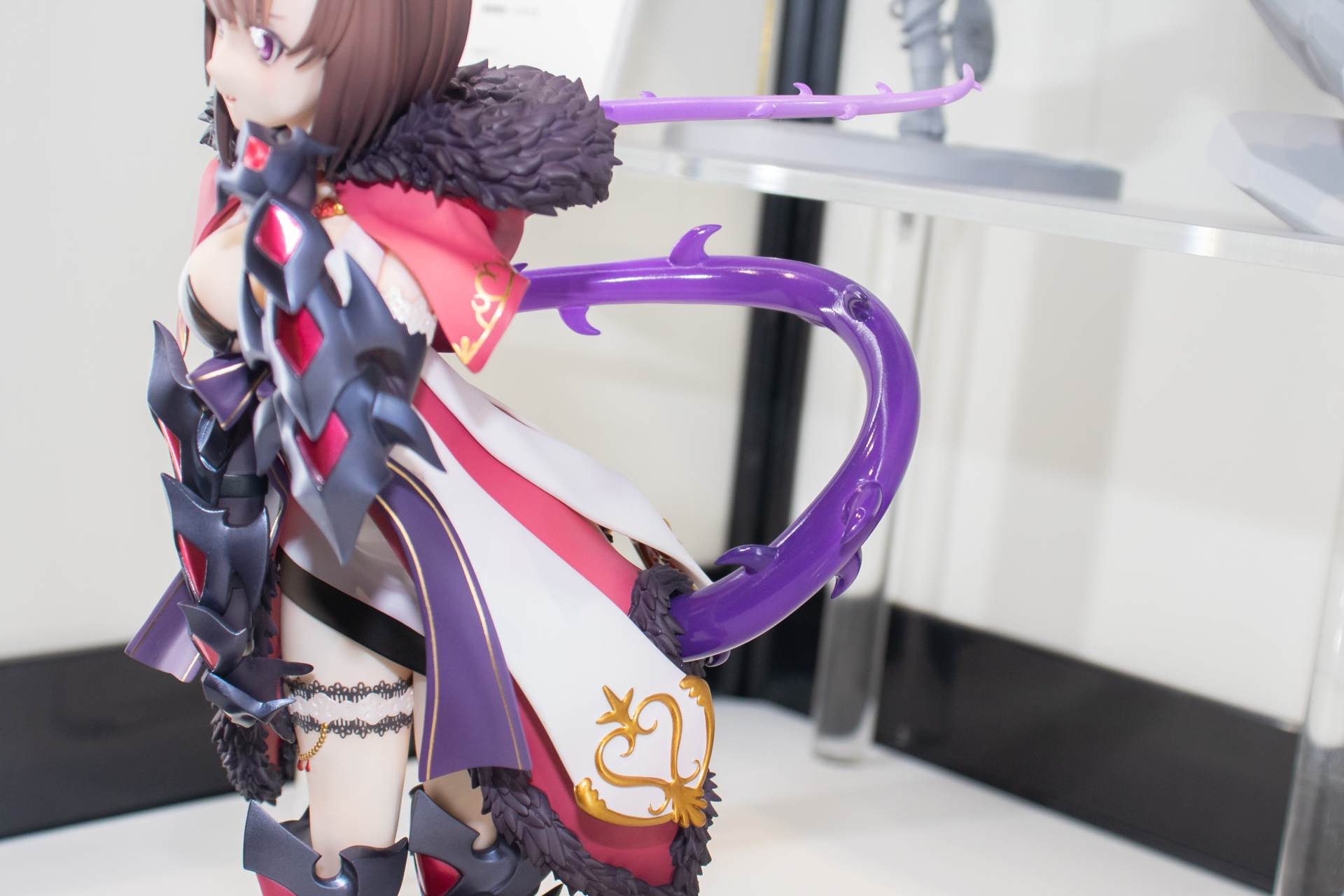 動き出しそうな尻尾