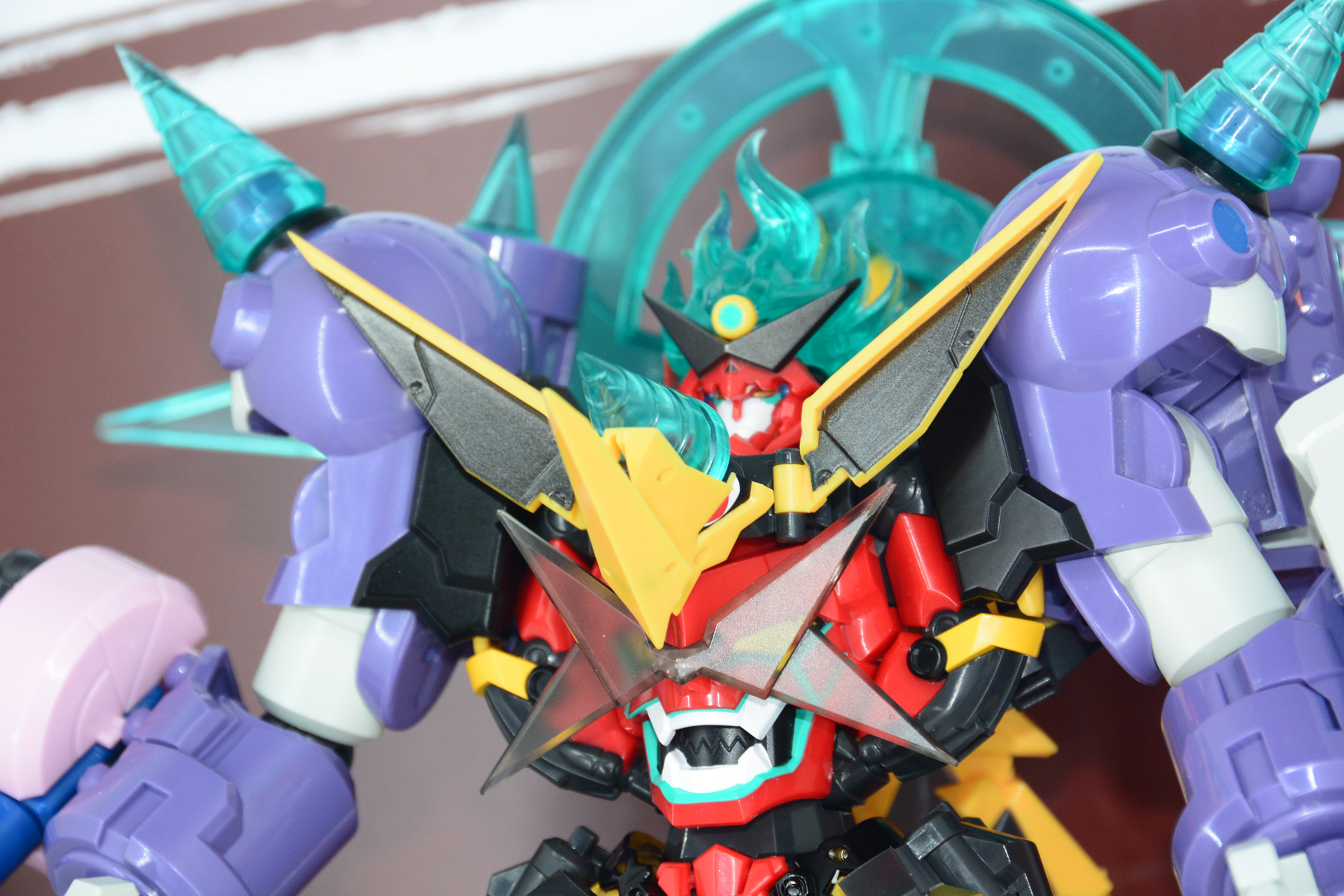 どのガンメンがどう合体しているか、予想するのも楽しい
