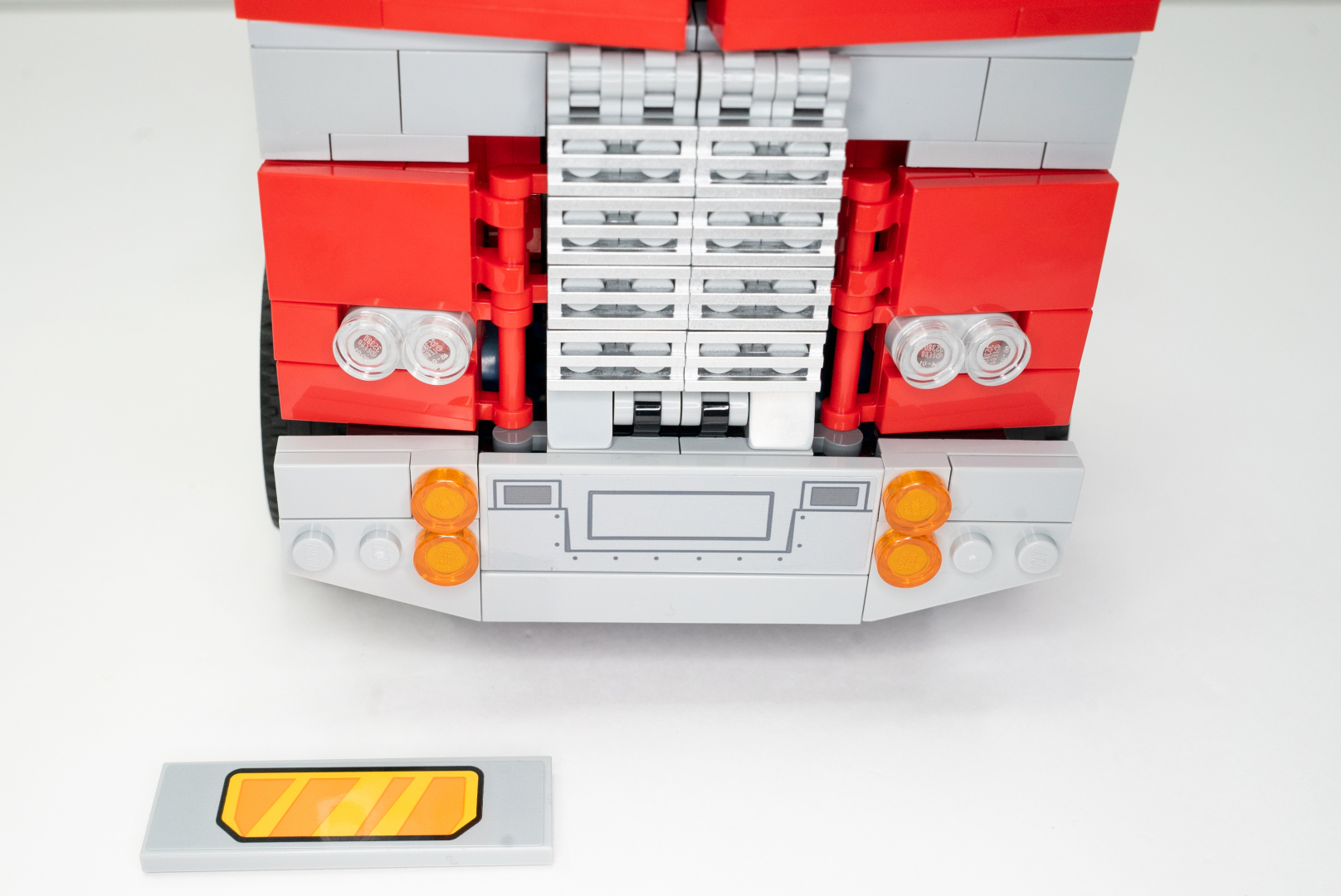 フロントの一部を「ウェイストパネル」に差し替える