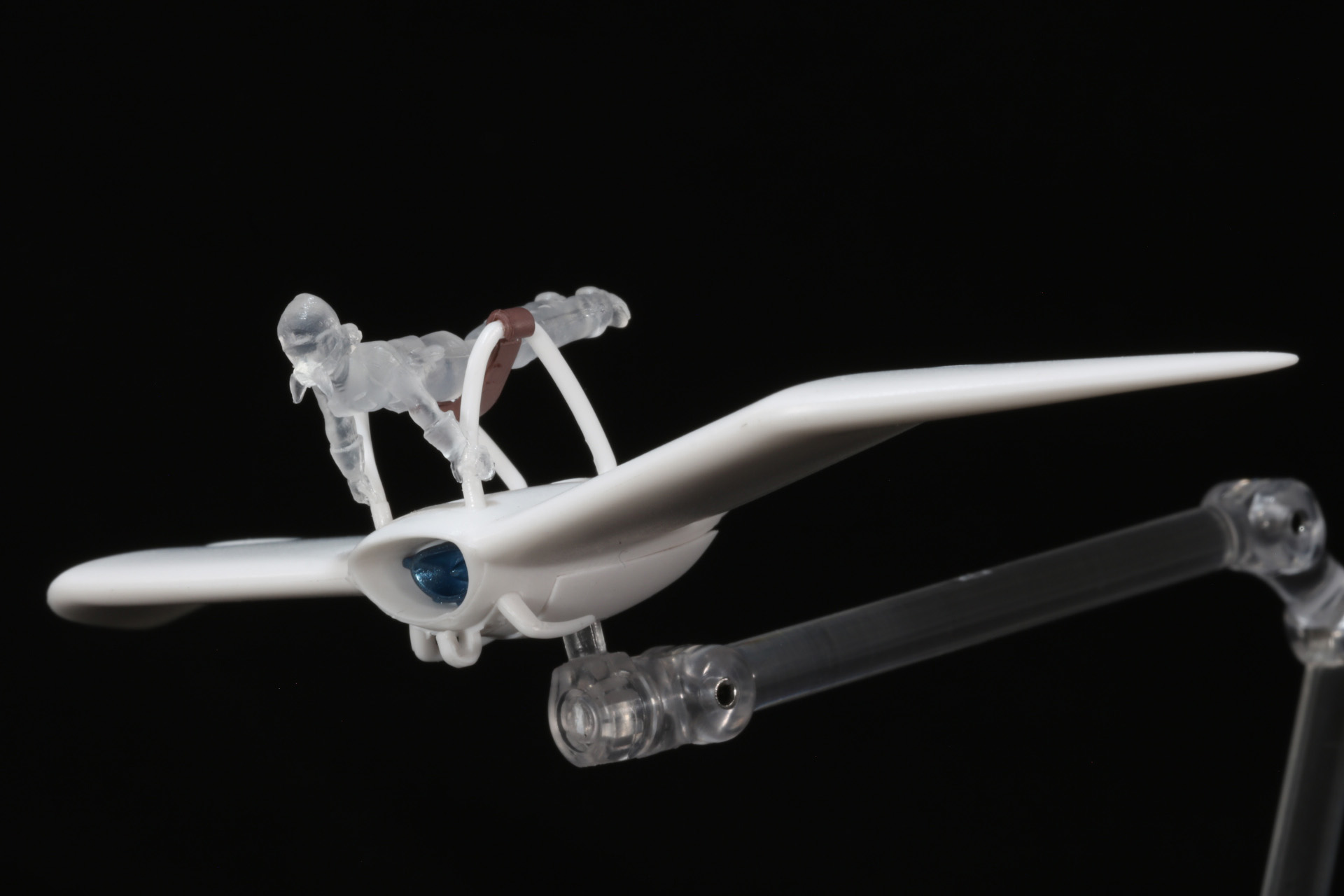 劇中でも印象的なナウシカの操縦姿が再現可能