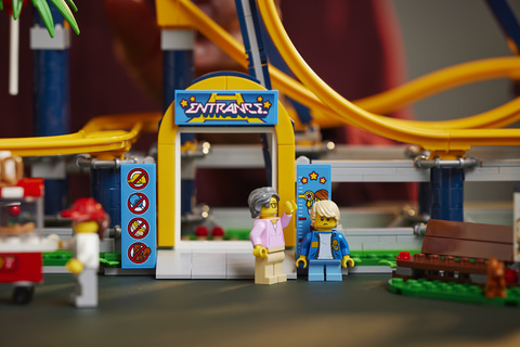 高さ約92cmの大迫力スケール レゴ 大回転ジェットコースター が7月5日に発売 Hobby Watch