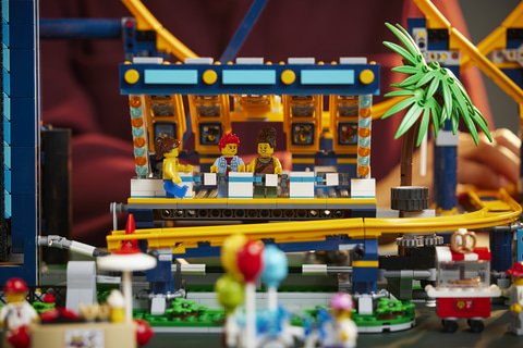 高さ約92cmの大迫力スケール レゴ 大回転ジェットコースター が7月5日に発売 Hobby Watch