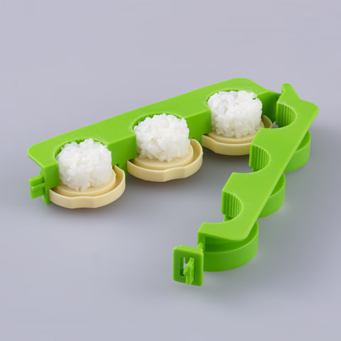 のりまき レールを走りながらのり巻きが作れる！ 「クルクルのりまき工場」10月