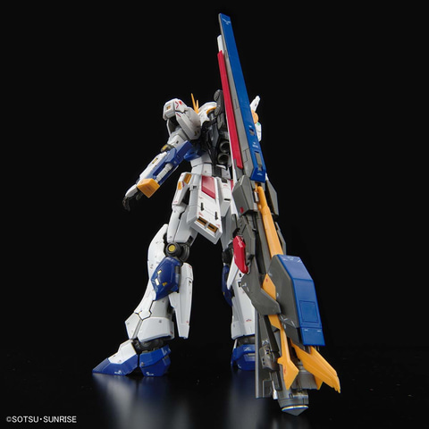 リアルグレードの濃密ディテールで登場。「RG 1/144 RX-93ff ν