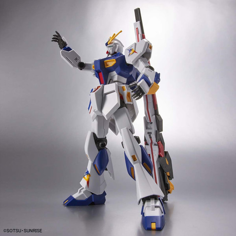 ロングレンジ・フィン・ファンネルの展開も再現可能。「ENTRY GRADE RX