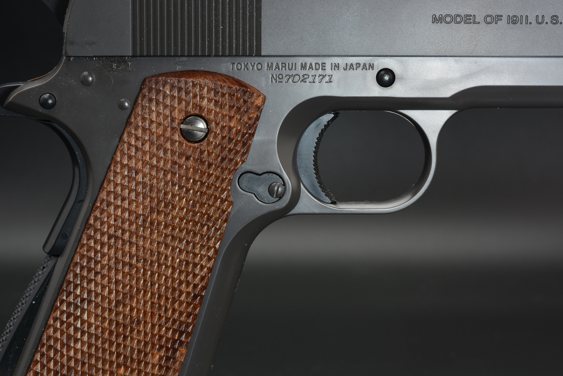 手のひらをホールドするグリップ