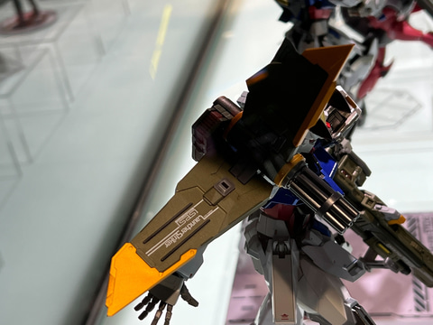 METAL BUILD ストライクガンダム」に待望のI.W.S.P.が登場！ランチャー