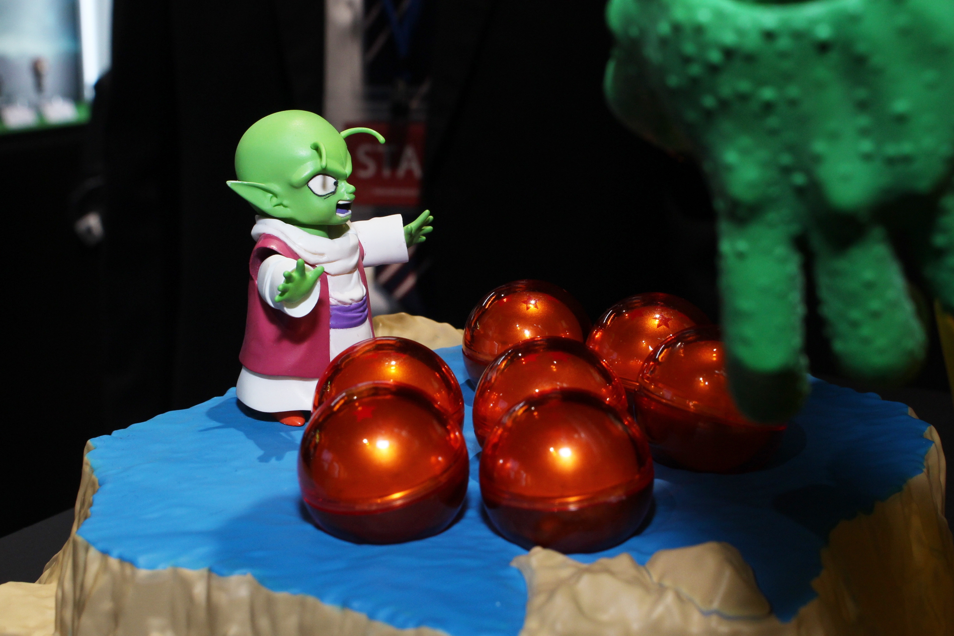 ポルンガを呼び出すナメック星人の少年、デンデもアクションフィギュアだ