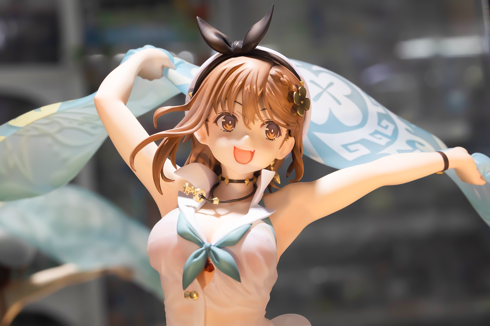 前髪部分にはハイライトが入れられており、元のイラストの雰囲気をそのまま再現している。