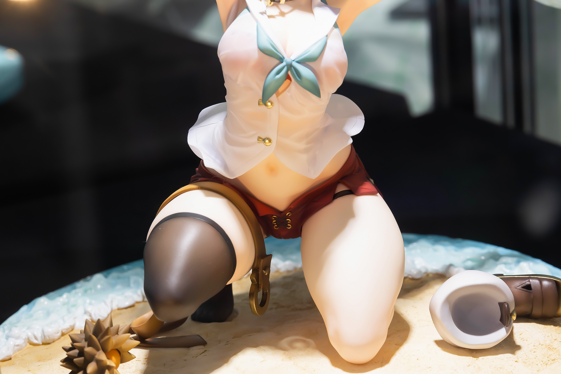 むっちりとした、白いふとももがたまりません！