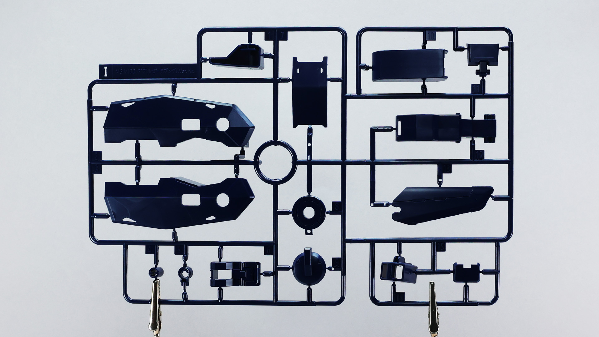 Iランナー：【2枚】バックパックなどの外装（ダークブルー）