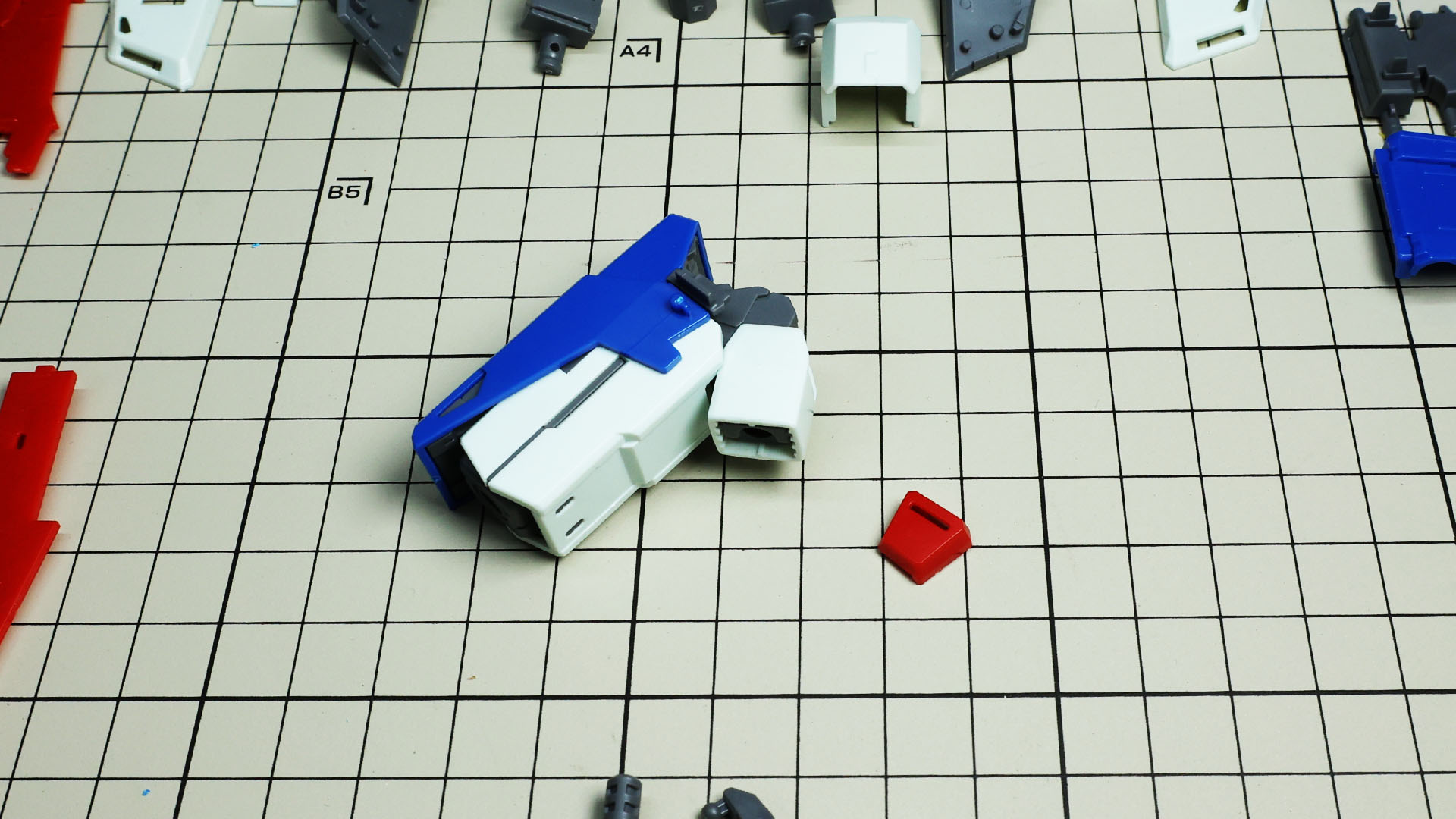 最終装甲をつけても肘はここまで曲がります。すごい！