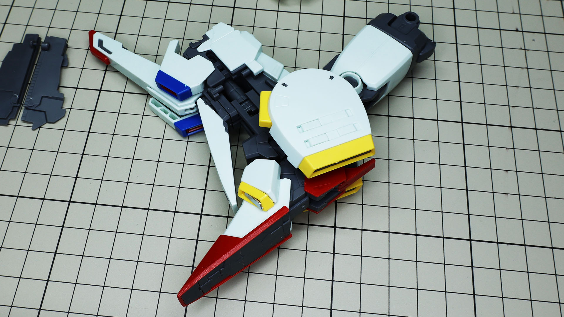 組んだ大腿部を脛下部の下側から通して引きあげる形です