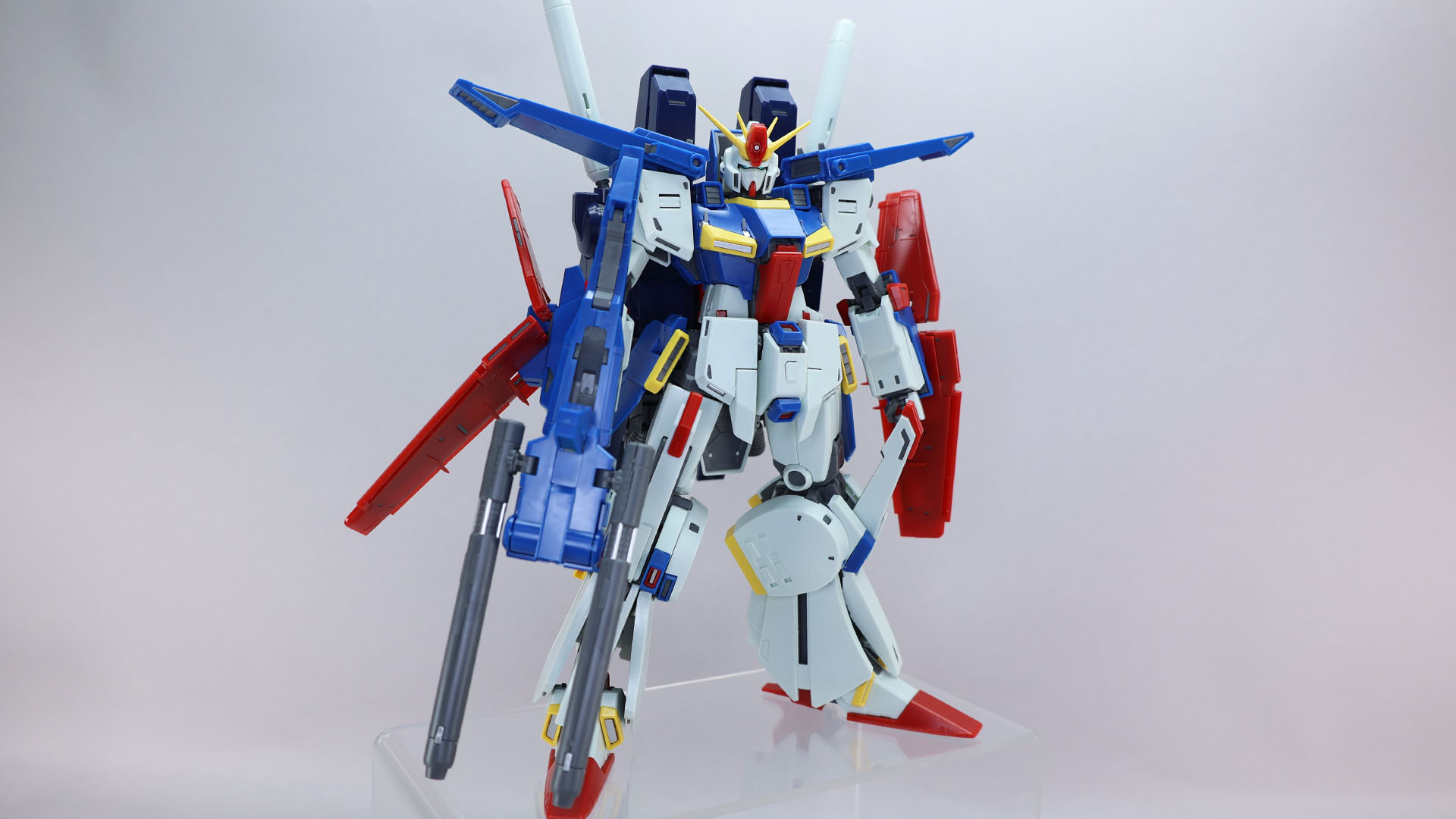 かつてこんなにカッコイイZZがあっただろうか……