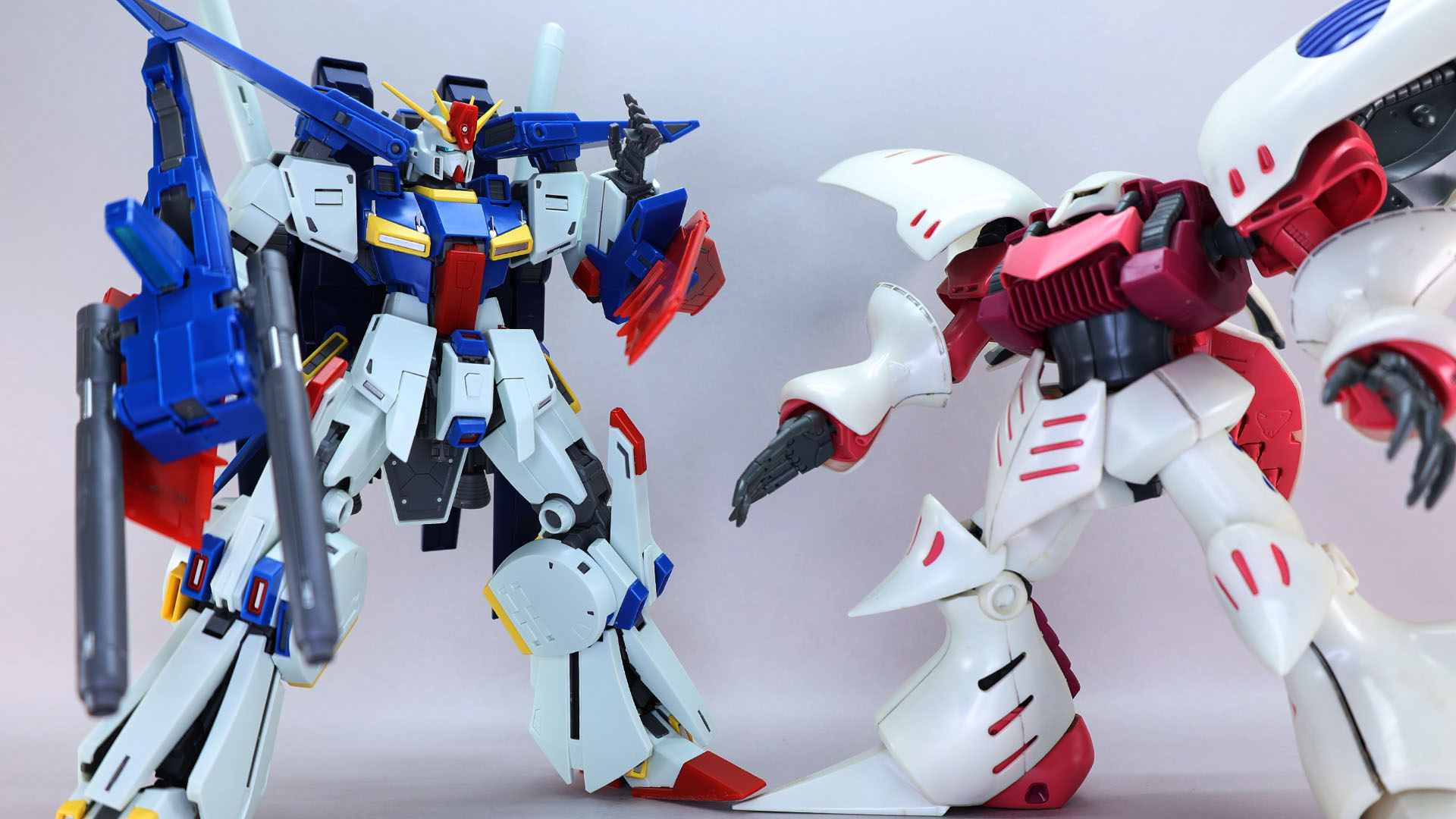 センチメンタルだよ、あなたの。<br>よく言う……ここはジオン発祥の地だ。ここがお前の墓場となる！