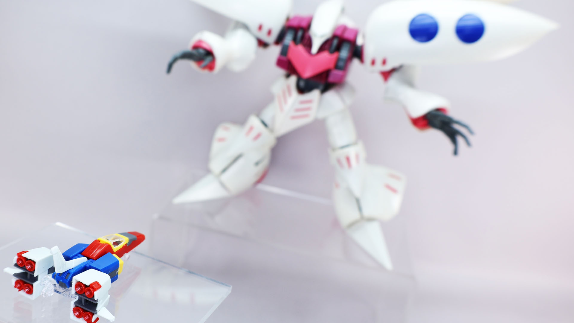 間一髪、分離させてしまったコアファイターで攻撃するしかなくなったジュドー