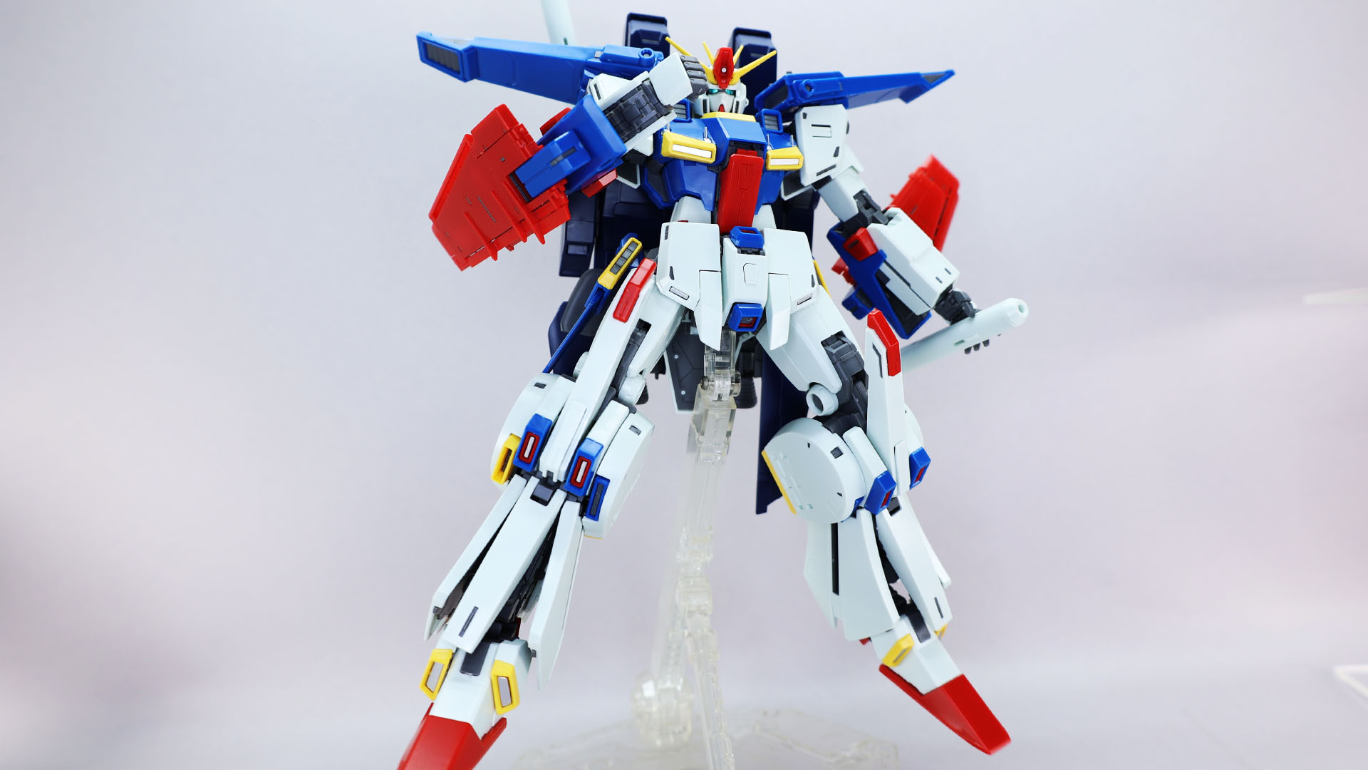 再び合体する強化型ZZガンダム